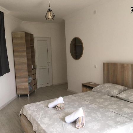 Rezo'S House Hotel Квариати Екстериор снимка
