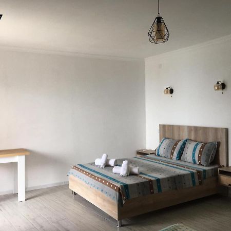 Rezo'S House Hotel Квариати Екстериор снимка
