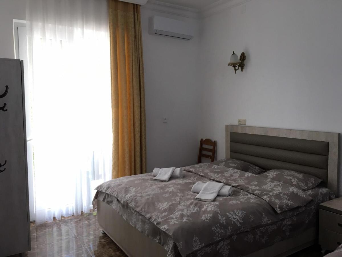 Rezo'S House Hotel Квариати Екстериор снимка