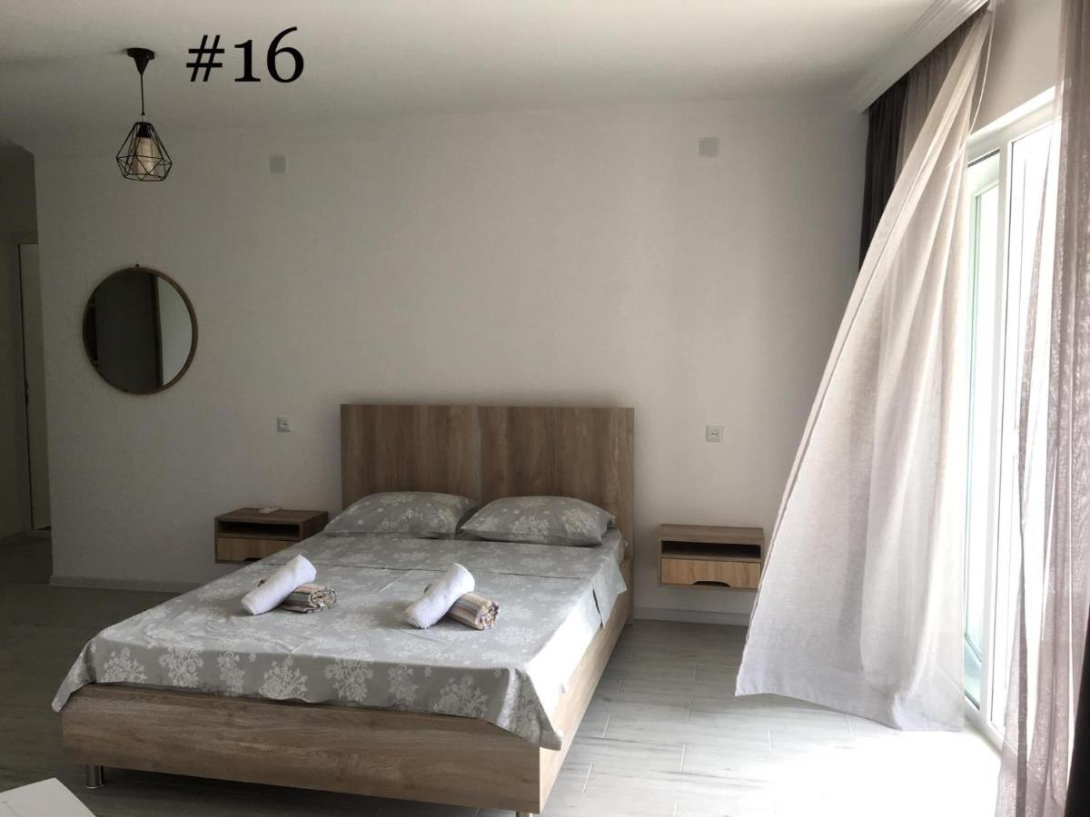 Rezo'S House Hotel Квариати Екстериор снимка