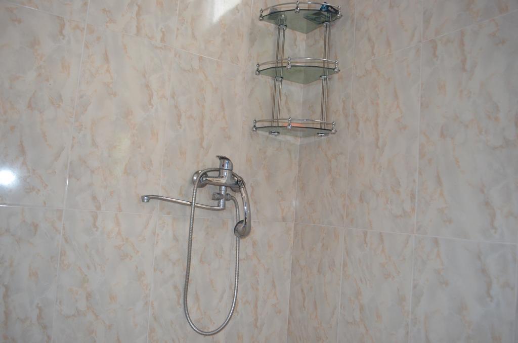 Rezo'S House Hotel Квариати Екстериор снимка