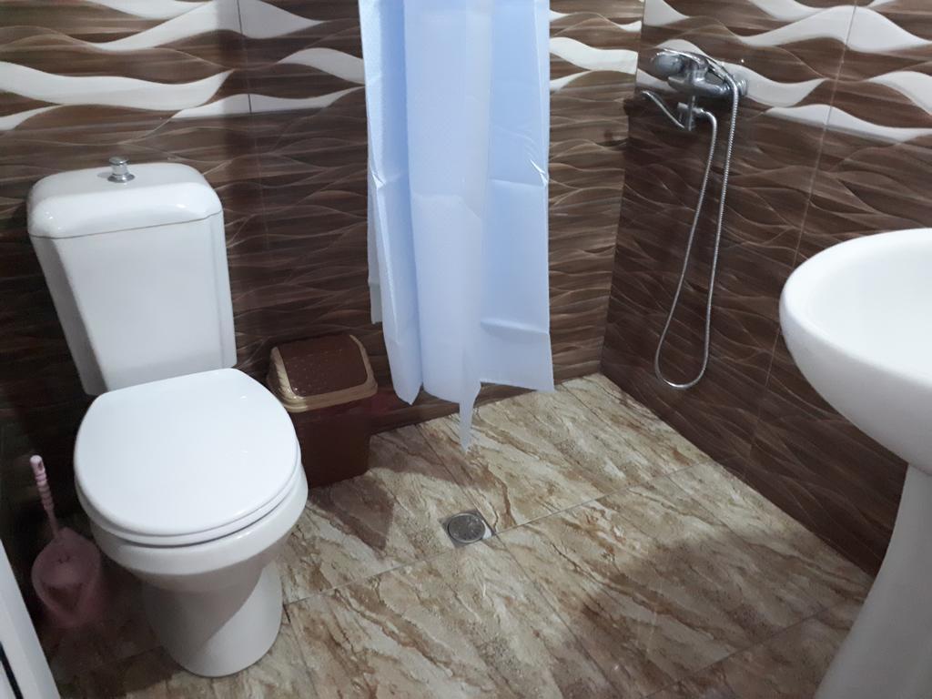 Rezo'S House Hotel Квариати Екстериор снимка